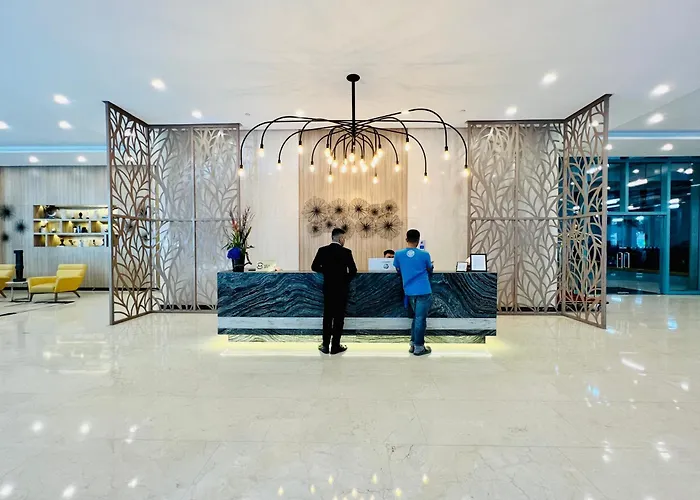 Free Welcome Breakfast, Bgc 1br, 300mbps Fiber, Steps To Mitsukoshi & Uptown, 30c1 * Manila