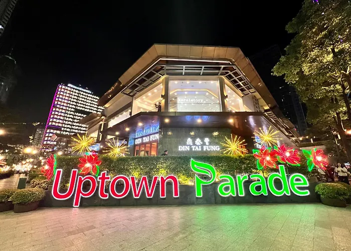 Apartment Free Welcome Breakfast, Bgc 1br, 300mbps Fiber, Steps To Mitsukoshi & Uptown, 30c1 *