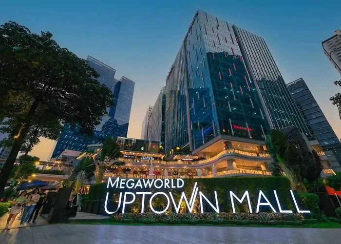 Free Welcome Breakfast, Bgc 1br, 300mbps Fiber, Steps To Mitsukoshi & Uptown, 30c1 *