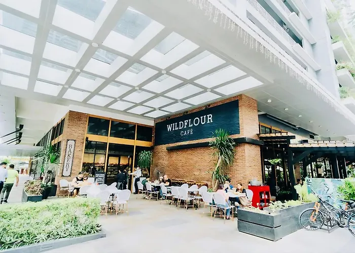 Free Welcome Breakfast, Bgc 1br, 300mbps Fiber, Steps To Mitsukoshi & Uptown, 30c1 Apartment *